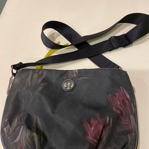 Lulu lemon back pack with matching purse